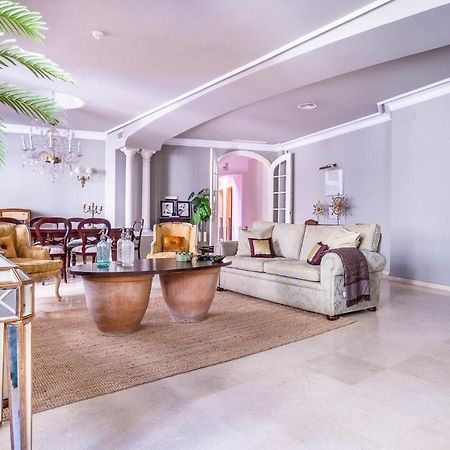 Casa Palacio Sxviii Con Piscina En Centro Historico De Sevilla Luaran gambar